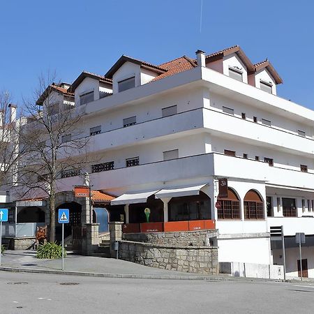 Residencial Albergaria パレーデス・デ・コウラ エクステリア 写真