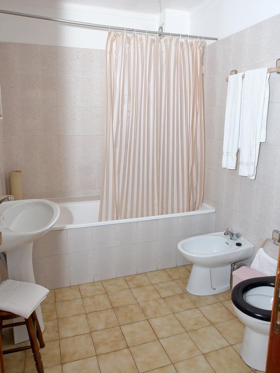 Residencial Albergaria パレーデス・デ・コウラ エクステリア 写真